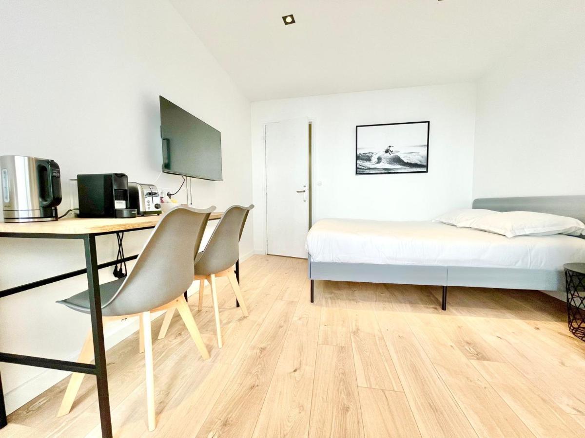 Residence Duguay - Centre Ville - Porte B - Appartements Tout Confort - Neuf - Nouveau Lorient Dış mekan fotoğraf