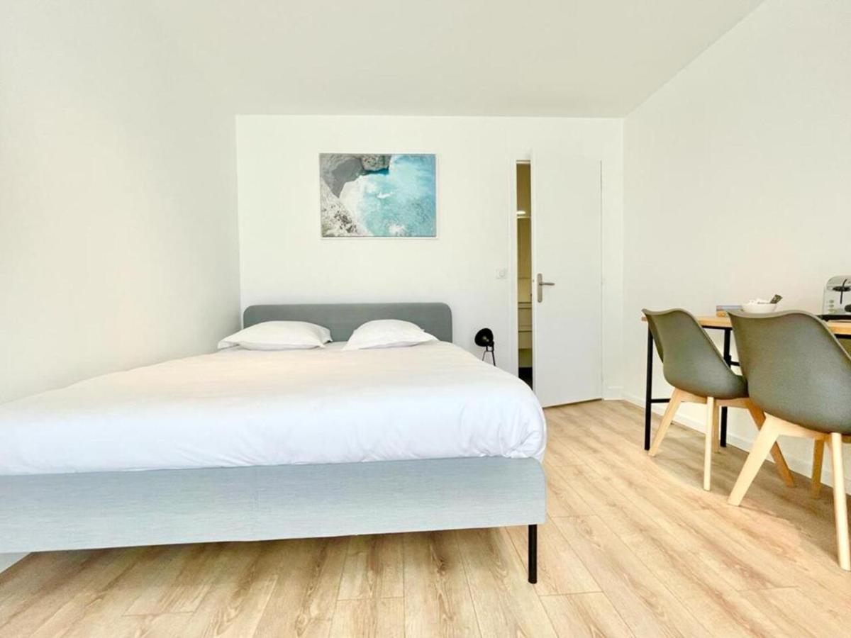 Residence Duguay - Centre Ville - Porte B - Appartements Tout Confort - Neuf - Nouveau Lorient Dış mekan fotoğraf